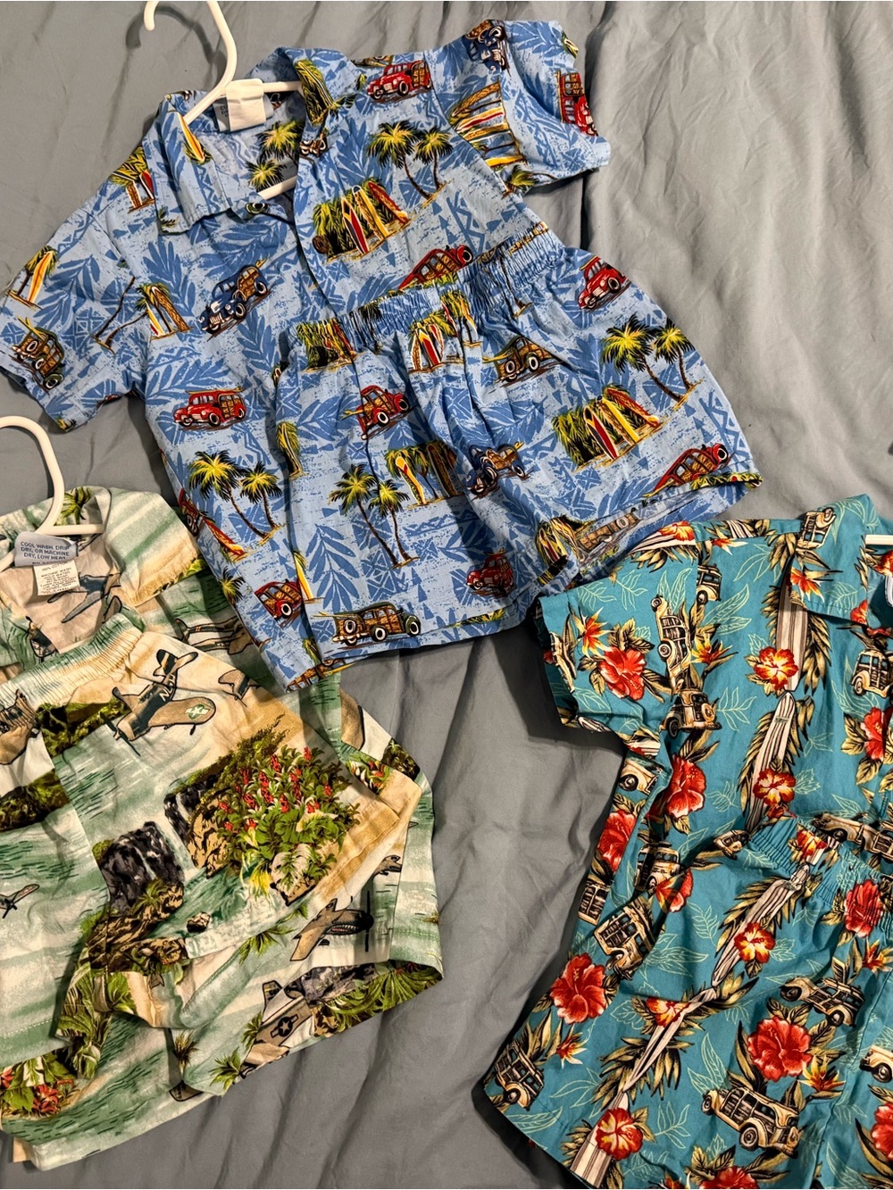 RjC Hawaiian sets- 3 total (3T,4T, and 5T)